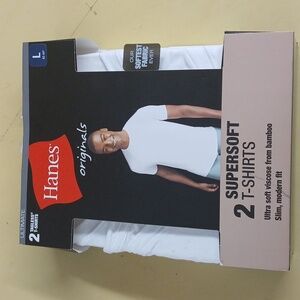 Hanes SuperSoft Crewneck Undershirts White, 2-Pack NWT